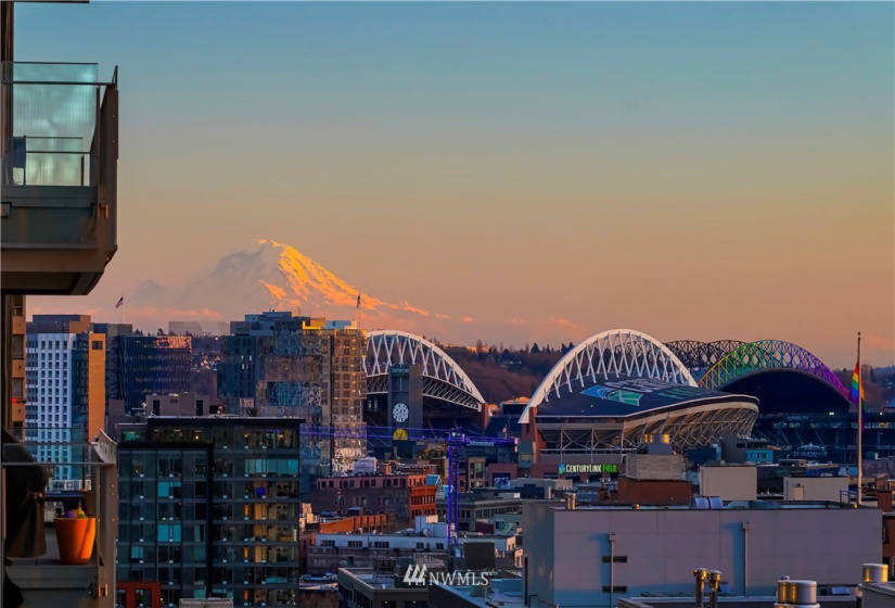 99 Union, Seattle, Washington 98101, 2 Bedrooms Bedrooms, ,1 BathroomBathrooms,Residential,For Sale,Four Seasons Private Residences,Union,NWM1883750