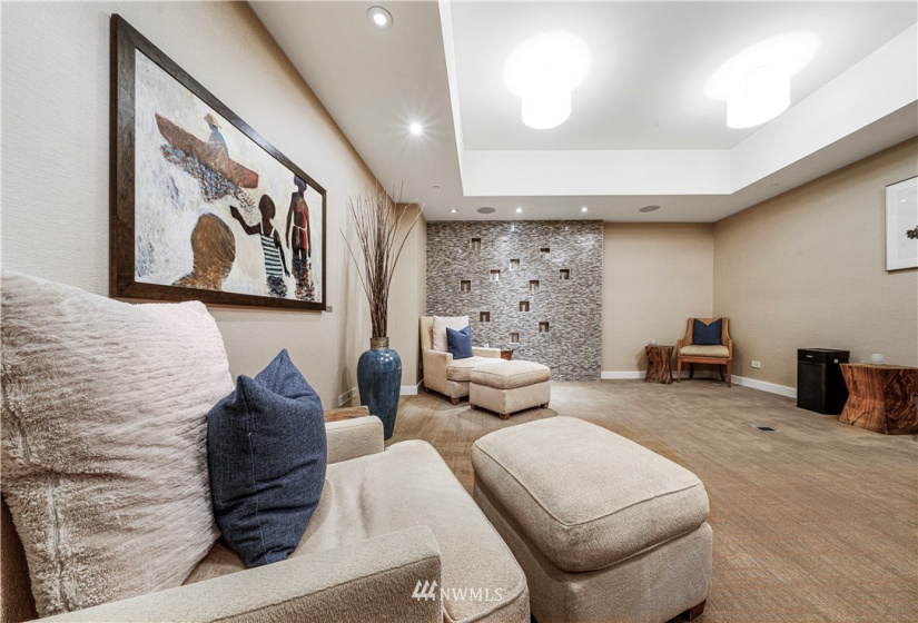 99 Union, Seattle, Washington 98101, 2 Bedrooms Bedrooms, ,1 BathroomBathrooms,Residential,For Sale,Four Seasons Private Residences,Union,NWM1883750