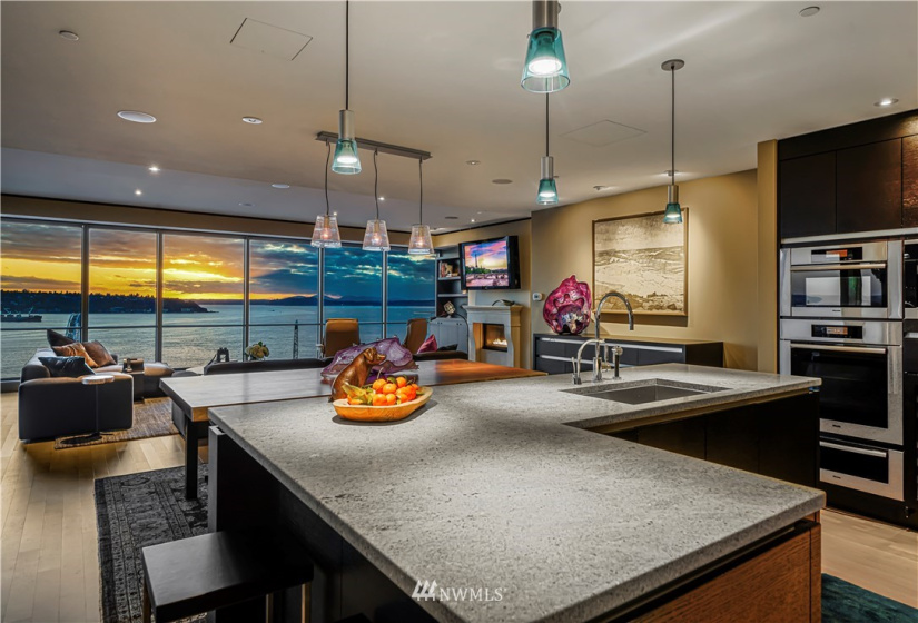 99 Union, Seattle, Washington 98101, 2 Bedrooms Bedrooms, ,1 BathroomBathrooms,Residential,For Sale,Four Seasons Private Residences,Union,NWM1883750
