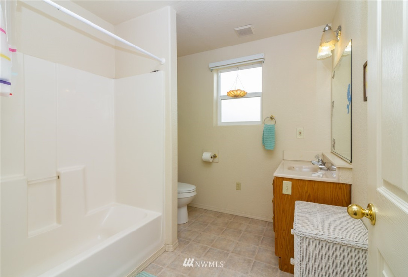 35511 I, Ocean Park, Washington 98640, 3 Bedrooms Bedrooms, ,1 BathroomBathrooms,Residential,For Sale,SURFSIDE ESTATES DV-19,I,NWM1882939