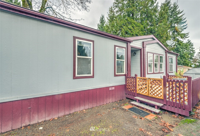 2916 200th, SeaTac, Washington 98198, 3 Bedrooms Bedrooms, ,2 BathroomsBathrooms,Manufactured In Park,For Sale,200th,NWM1882035