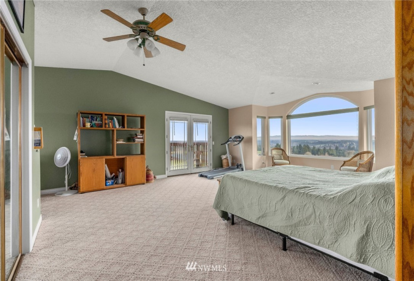 211 8 Guiberson, Winlock, Washington 98596, 4 Bedrooms Bedrooms, ,3 BathroomsBathrooms,Residential,For Sale,Guiberson,NWM1880398