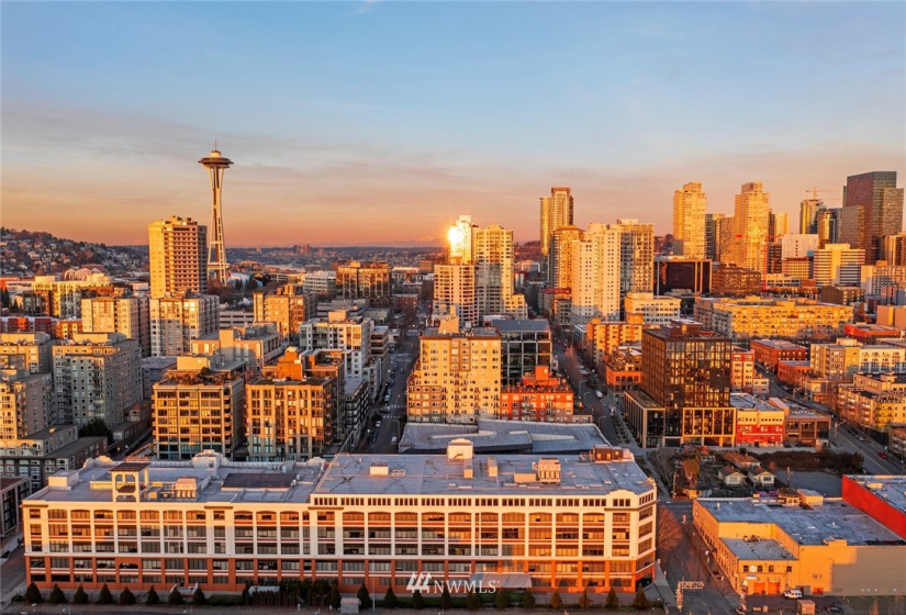 2600 2nd, Seattle, Washington 98121, 3 Bedrooms Bedrooms, ,2 BathroomsBathrooms,Residential,For Sale,Seattle Heights,2nd,NWM1881397