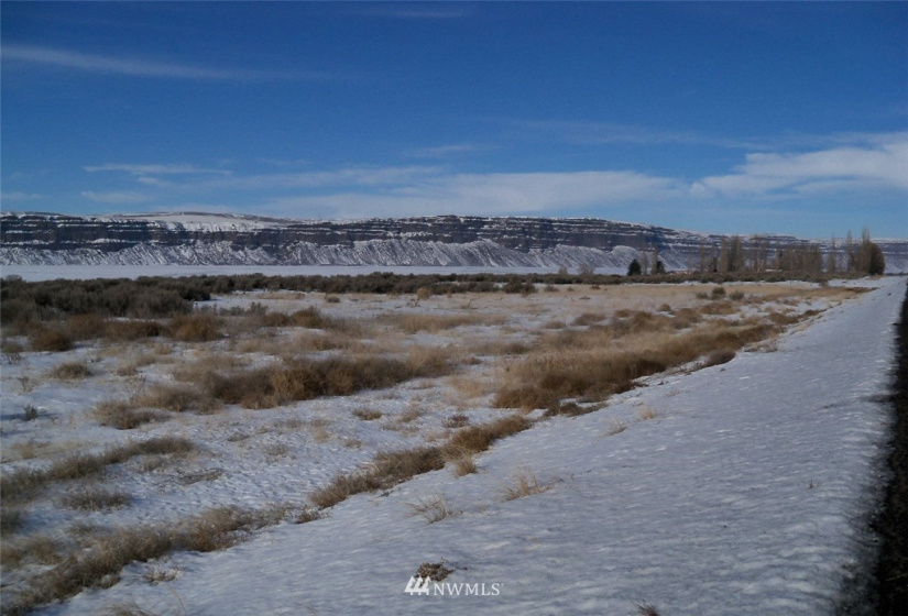 38972 HWY 155, Coulee City, Washington 99115, ,Land,For Sale,HWY 155,NWM1883923