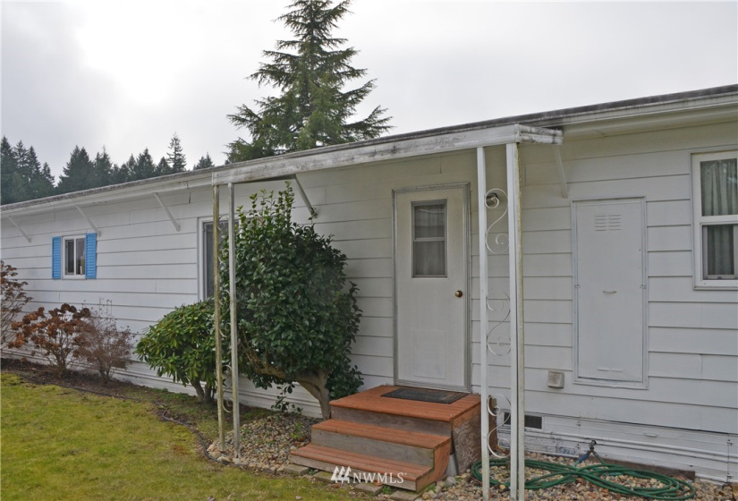 3702 Hunt, Gig Harbor, Washington 98335, 2 Bedrooms Bedrooms, ,1 BathroomBathrooms,Manufactured In Park,For Sale,Hunt,NWM1884177