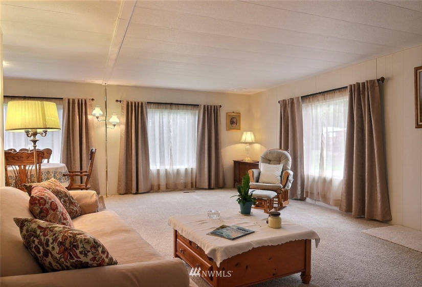 3702 Hunt, Gig Harbor, Washington 98335, 2 Bedrooms Bedrooms, ,1 BathroomBathrooms,Manufactured In Park,For Sale,Hunt,NWM1884177