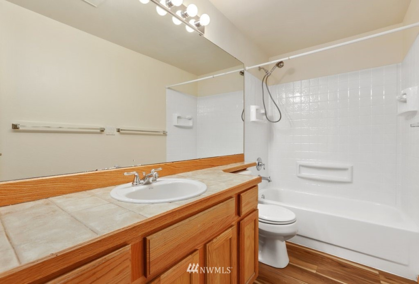 1009 112th, Everett, Washington 98208, 3 Bedrooms Bedrooms, ,1 BathroomBathrooms,Residential,For Sale,Camlyn Condo,112th,NWM1883171