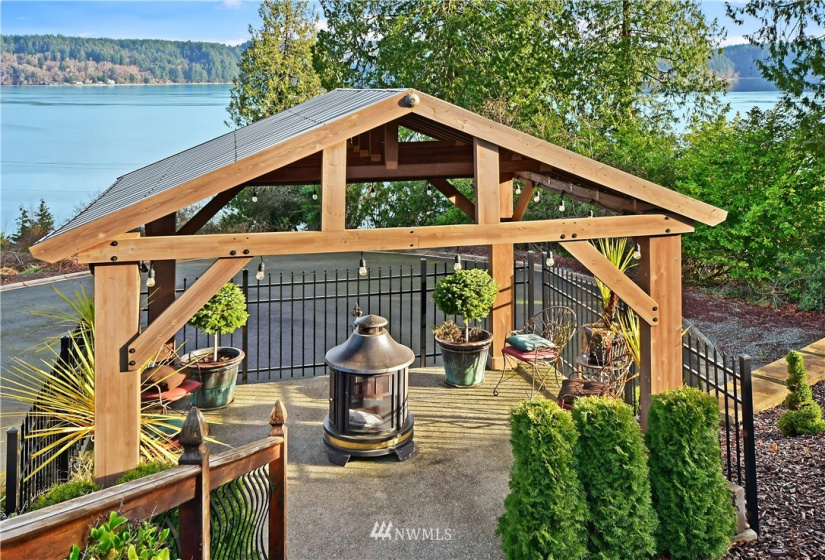 14247 Olalla Crest, Olalla, Washington 98359, 3 Bedrooms Bedrooms, ,2 BathroomsBathrooms,Residential,For Sale,Olalla Crest,NWM1883732