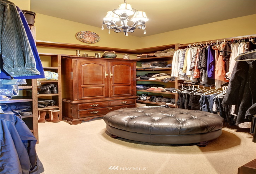 14247 Olalla Crest, Olalla, Washington 98359, 3 Bedrooms Bedrooms, ,2 BathroomsBathrooms,Residential,For Sale,Olalla Crest,NWM1883732