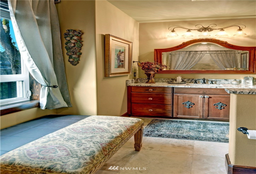 14247 Olalla Crest, Olalla, Washington 98359, 3 Bedrooms Bedrooms, ,2 BathroomsBathrooms,Residential,For Sale,Olalla Crest,NWM1883732