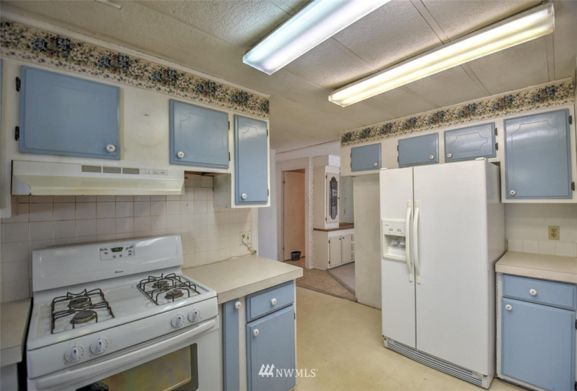 5510 Asotin, Lacey, Washington 98503, 3 Bedrooms Bedrooms, ,2 BathroomsBathrooms,Manufactured In Park,For Sale,Asotin,NWM1883887