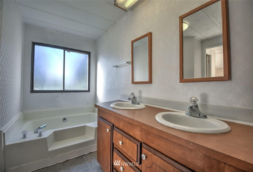 5510 Asotin, Lacey, Washington 98503, 3 Bedrooms Bedrooms, ,2 BathroomsBathrooms,Manufactured In Park,For Sale,Asotin,NWM1883887