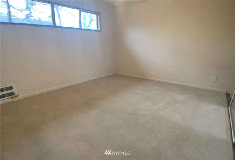 2219 Eastlake, Seattle, Washington 98102, 2 Bedrooms Bedrooms, ,Residential Lease,For Rent,Eastlake,NWM1884282