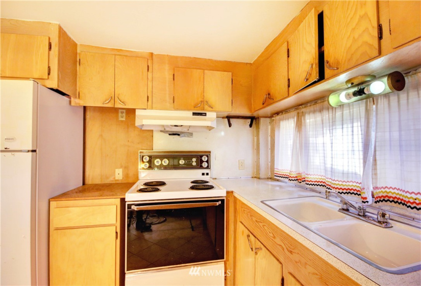 8149 Pony Express, Maple Falls, Washington 98266, 2 Bedrooms Bedrooms, ,1 BathroomBathrooms,Residential,For Sale,Pony Express,NWM1883985