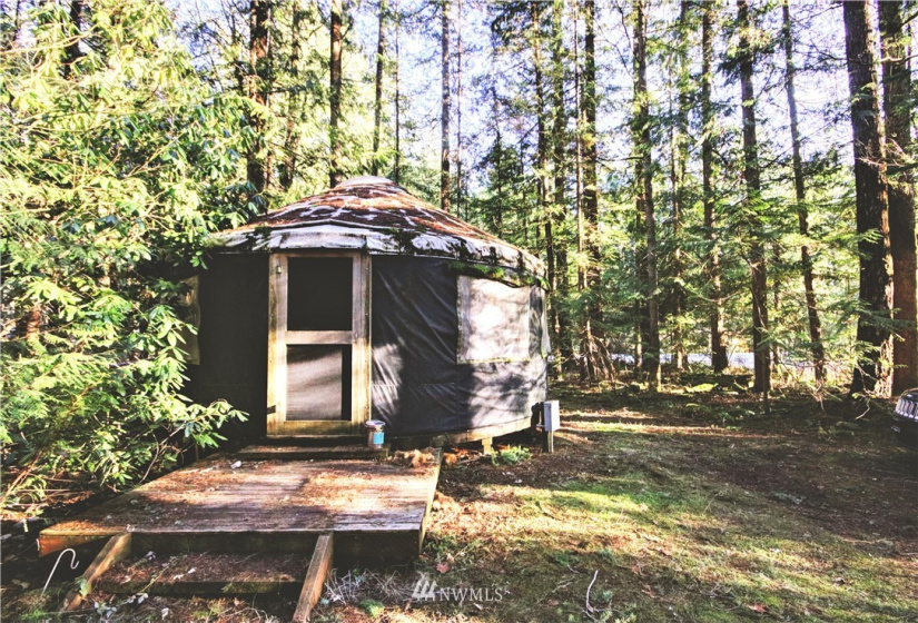 8149 Pony Express, Maple Falls, Washington 98266, 2 Bedrooms Bedrooms, ,1 BathroomBathrooms,Residential,For Sale,Pony Express,NWM1883985