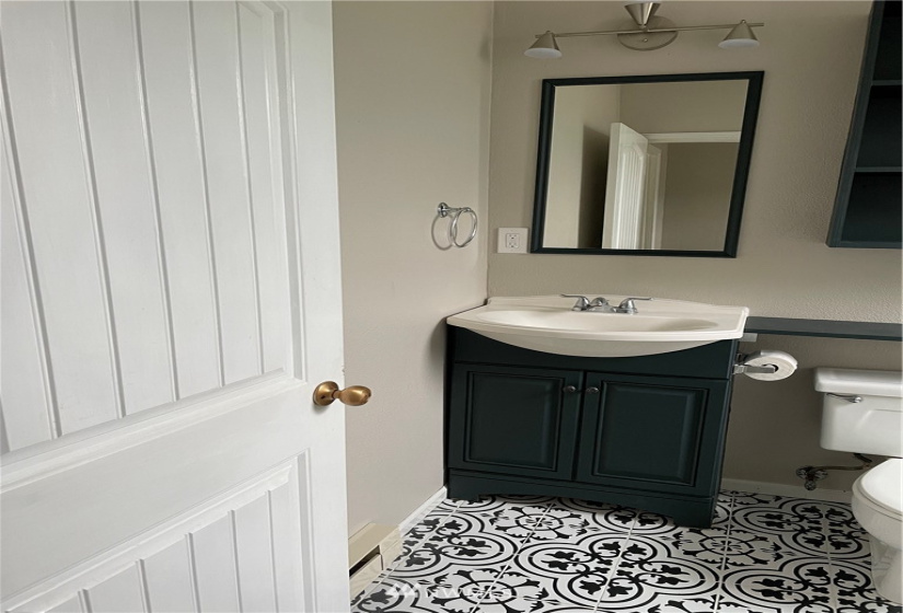 414 11th, Hoquiam, Washington 98550, 3 Bedrooms Bedrooms, ,2 BathroomsBathrooms,Residential,For Sale,Hoq Cor,11th,NWM1879577