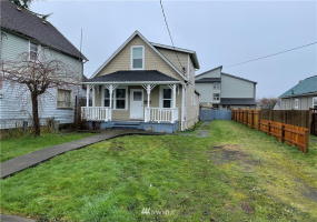 414 11th, Hoquiam, Washington 98550, 3 Bedrooms Bedrooms, ,2 BathroomsBathrooms,Residential,For Sale,Hoq Cor,11th,NWM1879577