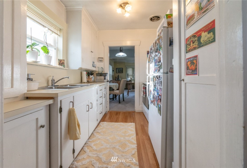 3050 3052 63rd, Seattle, Washington 98116, ,Residential Income,For Sale,63rd,NWM1883312