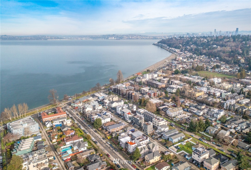 3050 3052 63rd, Seattle, Washington 98116, ,Residential Income,For Sale,63rd,NWM1883312