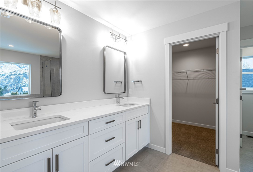 1002 Crest Loop, Entiat, Washington 98822, 4 Bedrooms Bedrooms, ,2 BathroomsBathrooms,Residential,For Sale,Crest Loop,NWM1884365