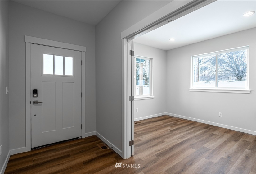 1002 Crest Loop, Entiat, Washington 98822, 4 Bedrooms Bedrooms, ,2 BathroomsBathrooms,Residential,For Sale,Crest Loop,NWM1884365