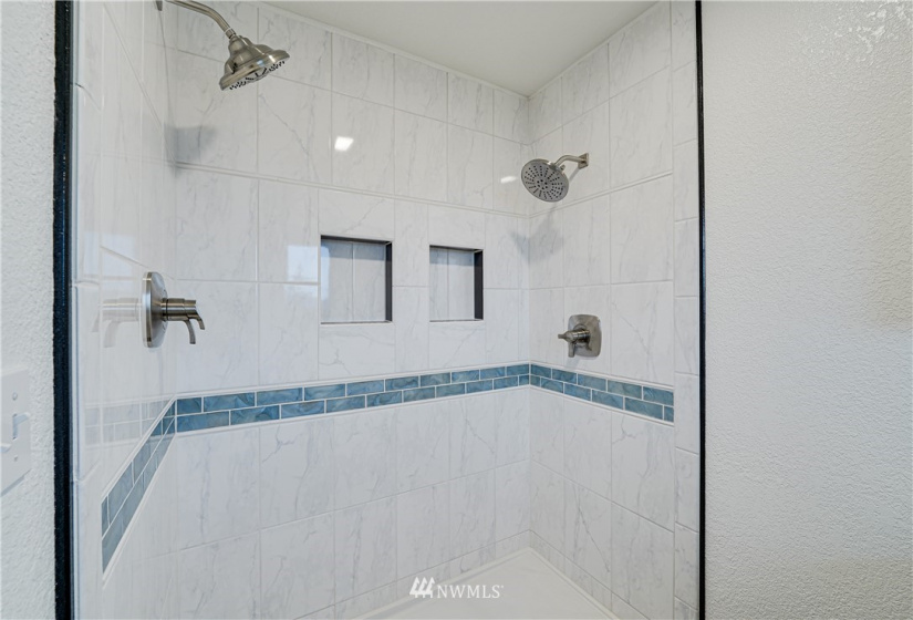 1314 6th, Anacortes, Washington 98221, 5 Bedrooms Bedrooms, ,2 BathroomsBathrooms,Residential,For Sale,6th,NWM1883976