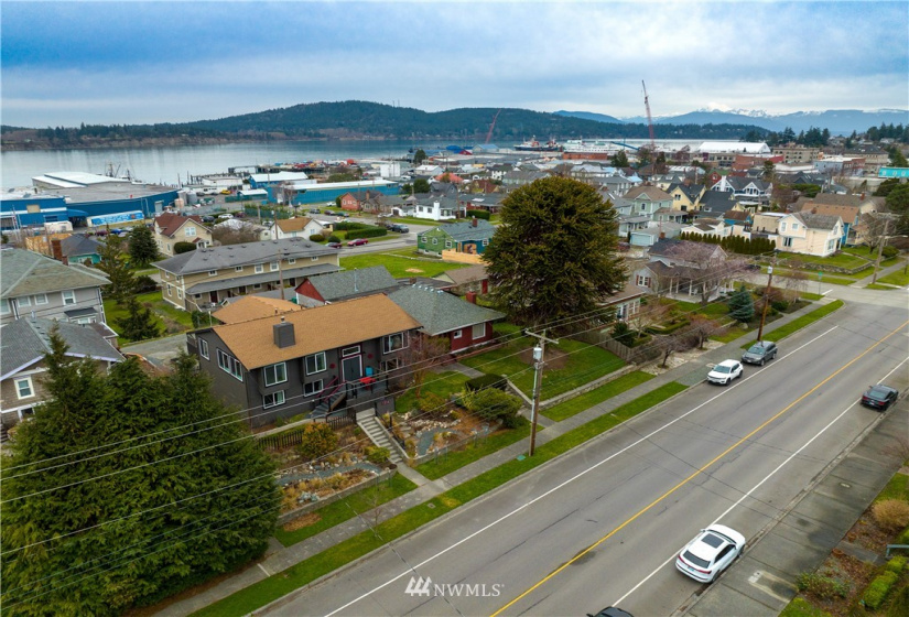 1314 6th, Anacortes, Washington 98221, 5 Bedrooms Bedrooms, ,2 BathroomsBathrooms,Residential,For Sale,6th,NWM1883976