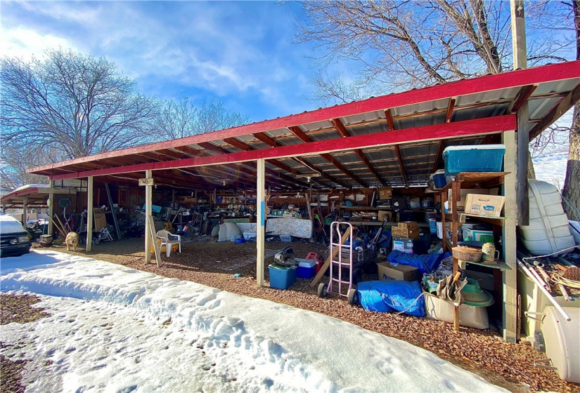 101 Slavin, Yakima, Washington 98903, 4 Bedrooms Bedrooms, ,2 BathroomsBathrooms,Residential,For Sale,Slavin,NWM1884352