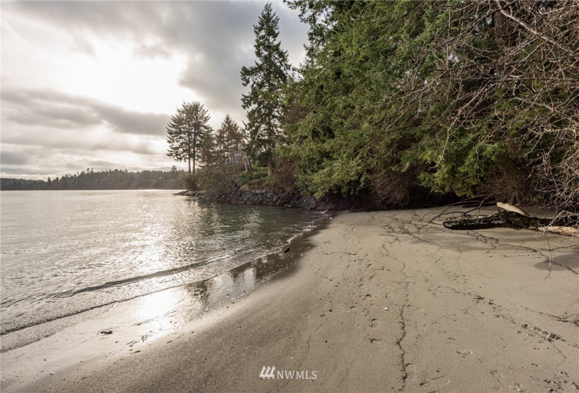 51 Cedar, Port Ludlow, Washington 98365, 2 Bedrooms Bedrooms, ,1 BathroomBathrooms,Residential,For Sale,Cedar,NWM1884252