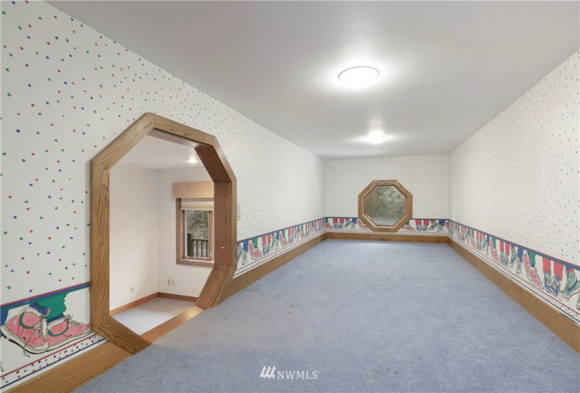 5652 Gap, Outlook, Washington 98938, 5 Bedrooms Bedrooms, ,3 BathroomsBathrooms,Residential,For Sale,Gap,NWM1884347