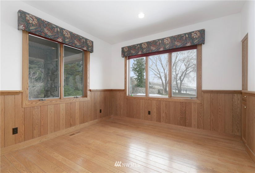 5652 Gap, Outlook, Washington 98938, 5 Bedrooms Bedrooms, ,3 BathroomsBathrooms,Residential,For Sale,Gap,NWM1884347