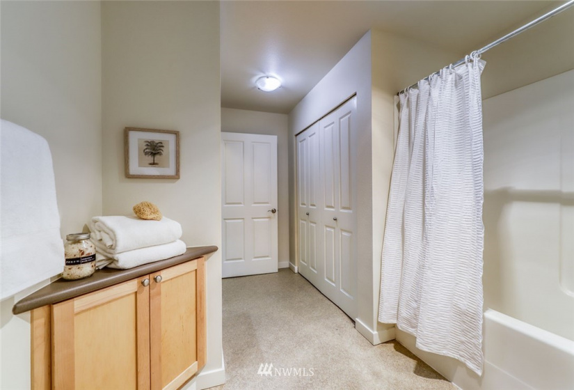 300 High school, Bainbridge Island, Washington 98110, 1 Bedroom Bedrooms, ,1 BathroomBathrooms,Residential,For Sale,Island Crossings,High school,NWM1883441