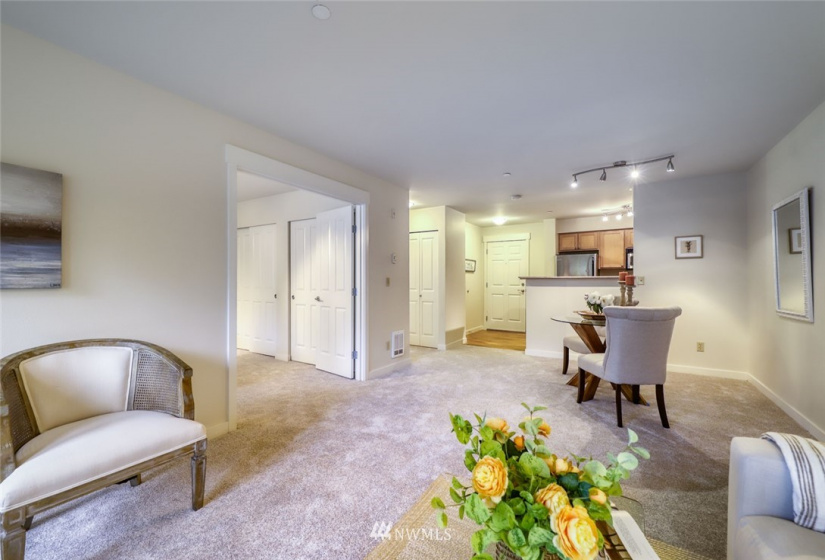 300 High school, Bainbridge Island, Washington 98110, 1 Bedroom Bedrooms, ,1 BathroomBathrooms,Residential,For Sale,Island Crossings,High school,NWM1883441