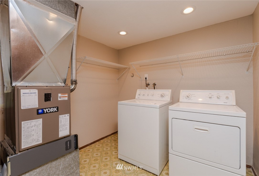 4502 Park, Gig Harbor, Washington 98335, 4 Bedrooms Bedrooms, ,3 BathroomsBathrooms,Residential,For Sale,Wollochet Heights Estates,Park,NWM1884452