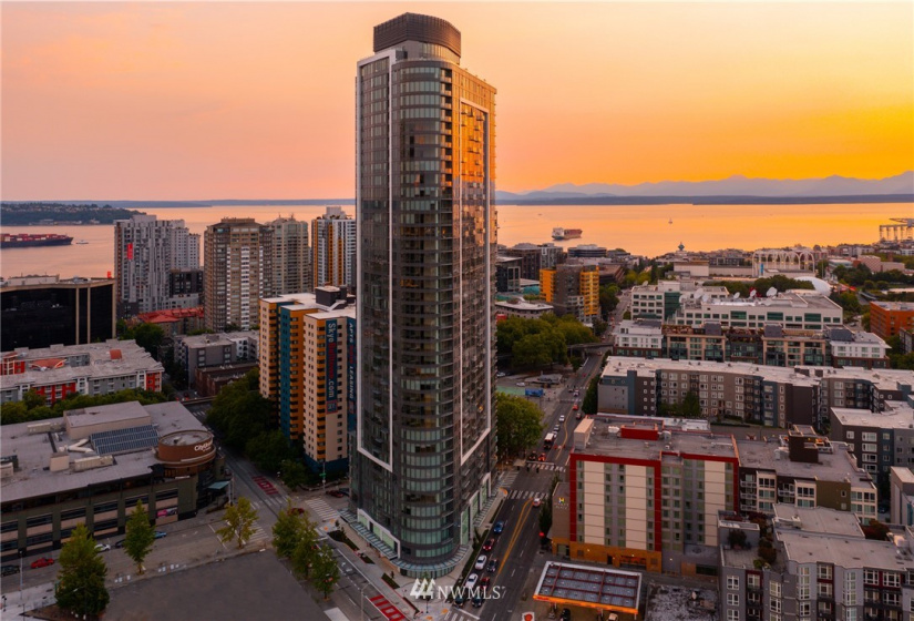 2510 6th, Seattle, Washington 98121, 1 Bedroom Bedrooms, ,1 BathroomBathrooms,Residential,For Sale,Spire,6th,NWM1884541