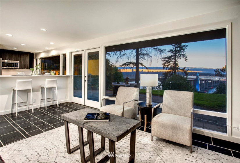 3217 Evergreen Point Road #B, Medina, Washington 98039, 3 Bedrooms Bedrooms, ,2 BathroomsBathrooms,Residential,For Sale,Evergreen Point Road #B,NWM1884233