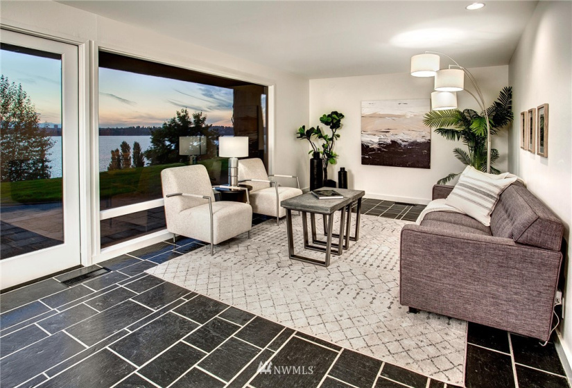 3217 Evergreen Point Road #B, Medina, Washington 98039, 3 Bedrooms Bedrooms, ,2 BathroomsBathrooms,Residential,For Sale,Evergreen Point Road #B,NWM1884233
