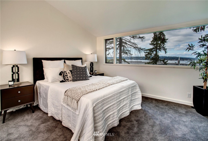 3217 Evergreen Point Road #B, Medina, Washington 98039, 3 Bedrooms Bedrooms, ,2 BathroomsBathrooms,Residential,For Sale,Evergreen Point Road #B,NWM1884233