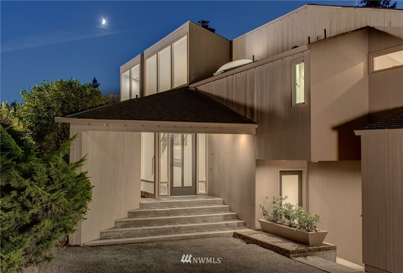 3217 Evergreen Point Road #B, Medina, Washington 98039, 3 Bedrooms Bedrooms, ,2 BathroomsBathrooms,Residential,For Sale,Evergreen Point Road #B,NWM1884233