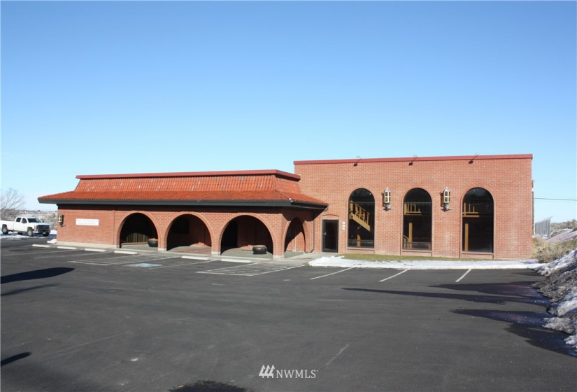 934 Wheeler, Moses Lake, Washington 98837, ,Commercial Sale,For Sale,Wheeler,NWM1884593