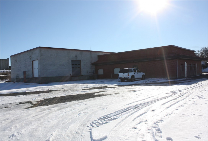 934 Wheeler, Moses Lake, Washington 98837, ,Commercial Sale,For Sale,Wheeler,NWM1884593