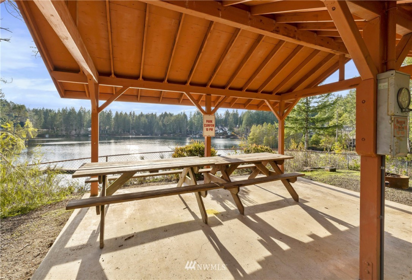 280 Tahuya, Tahuya, Washington 98588, 2 Bedrooms Bedrooms, ,1 BathroomBathrooms,Residential,For Sale,Maggie Lake Add#1,Tahuya,NWM1884442