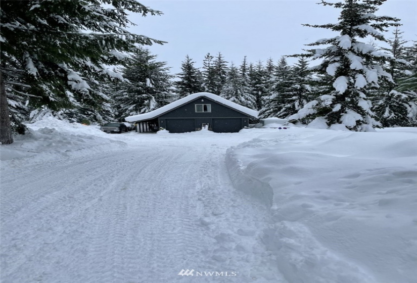 911 Forest Service, Cle Elum, Washington 98922, 1 Bedroom Bedrooms, ,1 BathroomBathrooms,Residential,For Sale,Forest Service,NWM1884613