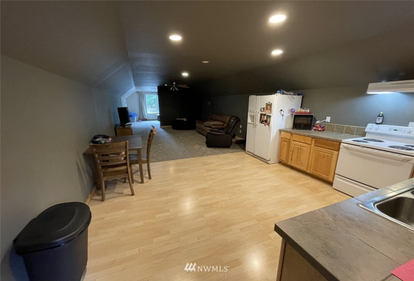 911 Forest Service, Cle Elum, Washington 98922, 1 Bedroom Bedrooms, ,1 BathroomBathrooms,Residential,For Sale,Forest Service,NWM1884613