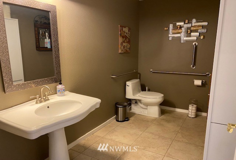 1222 2nd, Tumwater, Washington 98512, ,Commercial Sale,For Sale,2nd,NWM1884468