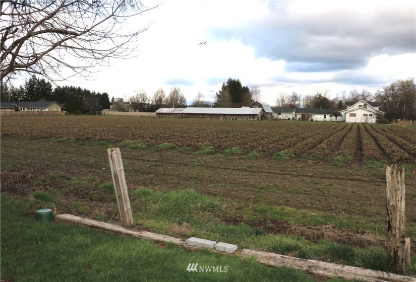 5509 69th, Puyallup, Washington 98371, 2 Bedrooms Bedrooms, ,1 BathroomBathrooms,Manufactured In Park,For Sale,69th,NWM1884659