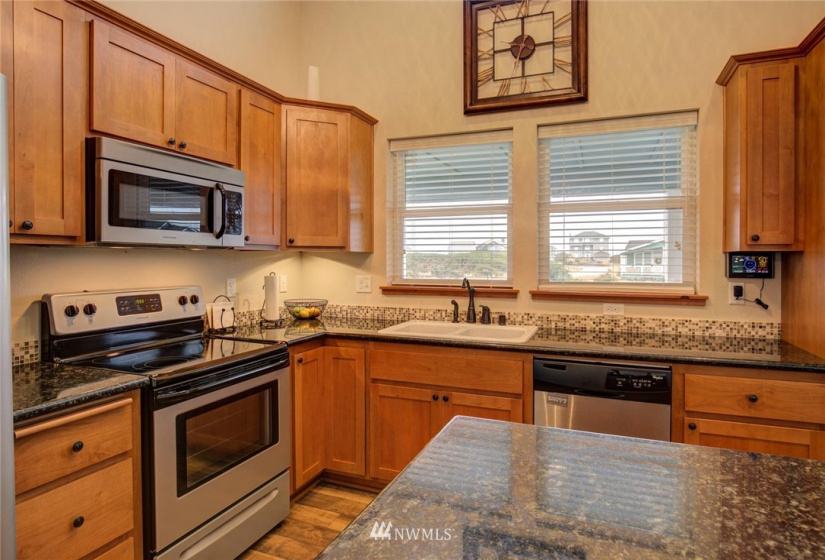 1233 Galaxy, Ocean Shores, Washington 98569, 2 Bedrooms Bedrooms, ,1 BathroomBathrooms,Residential,For Sale,Division 18,Galaxy,NWM1878981