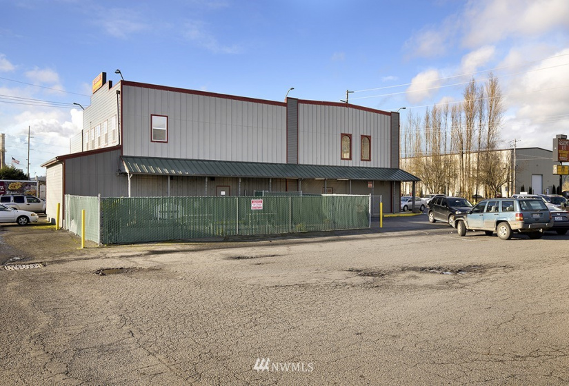 3353 Washington, Longview, Washington 98632, ,Commercial Sale,For Sale,Washington,NWM1884687