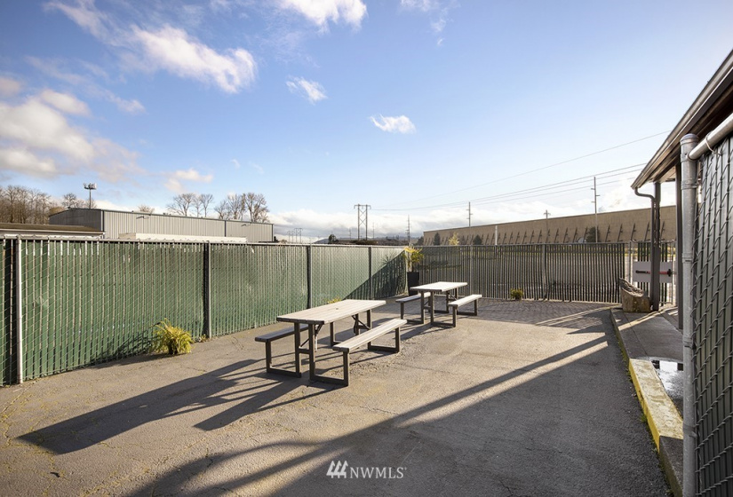 3353 Washington, Longview, Washington 98632, ,Commercial Sale,For Sale,Washington,NWM1884687
