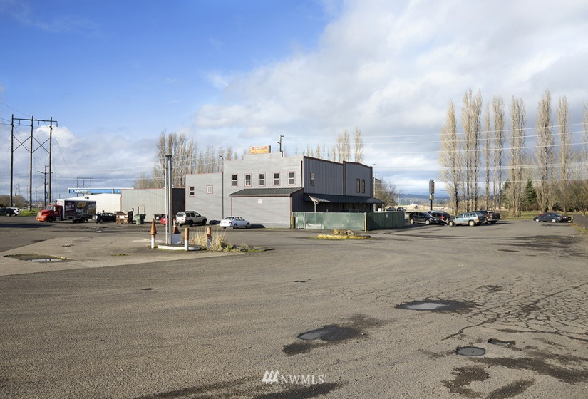 3353 Washington, Longview, Washington 98632, ,Commercial Sale,For Sale,Washington,NWM1884687